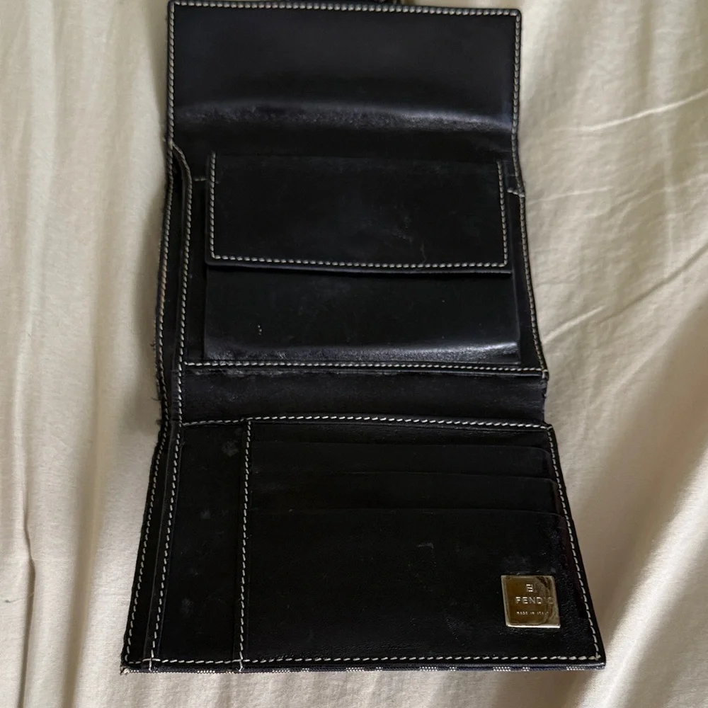 FENDI Zucchino Jeans Pattern Trifold Wallet Leather Vintage - Picture 7 of 13
